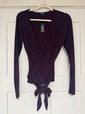 NWT Express faux wrap top sz M